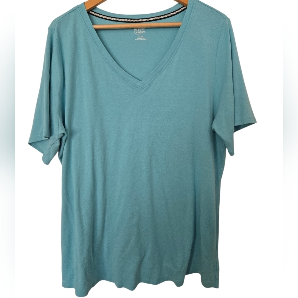 Avenue Teal Short Sleeve V-Neck Top Size 22/24